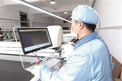 各地出实招支持实体经济共渡难关